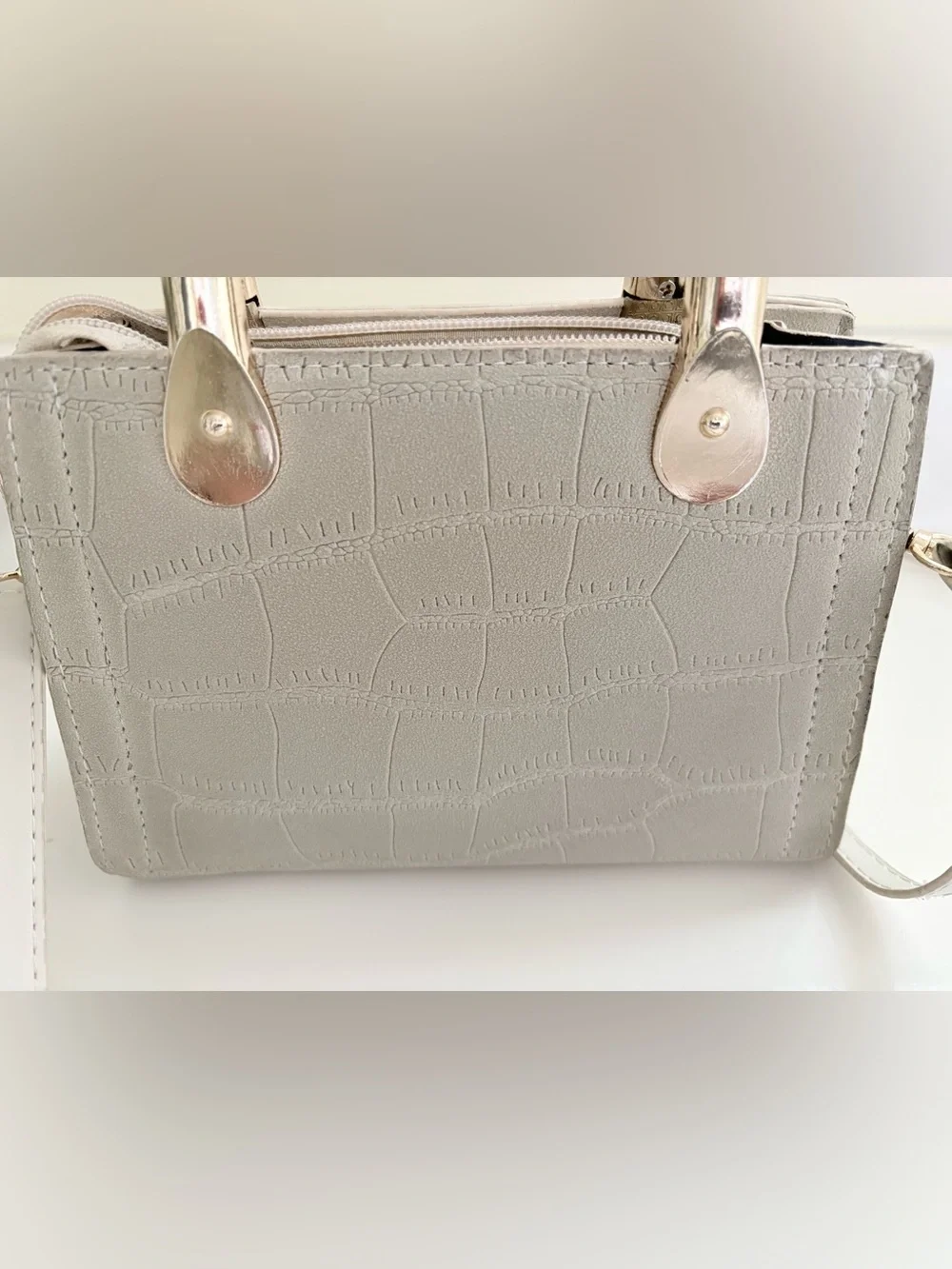 Women’s Cream Croc-Embossed Top-Handle Bag with Removable Strap Zipper Closure